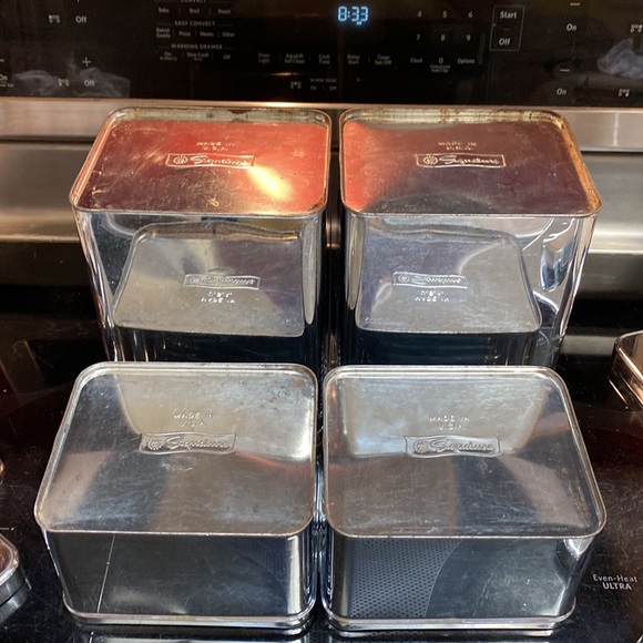 VINTAGE CHROME METAL CANISTER SET BY SIGNATURE - Picture 6 of 16